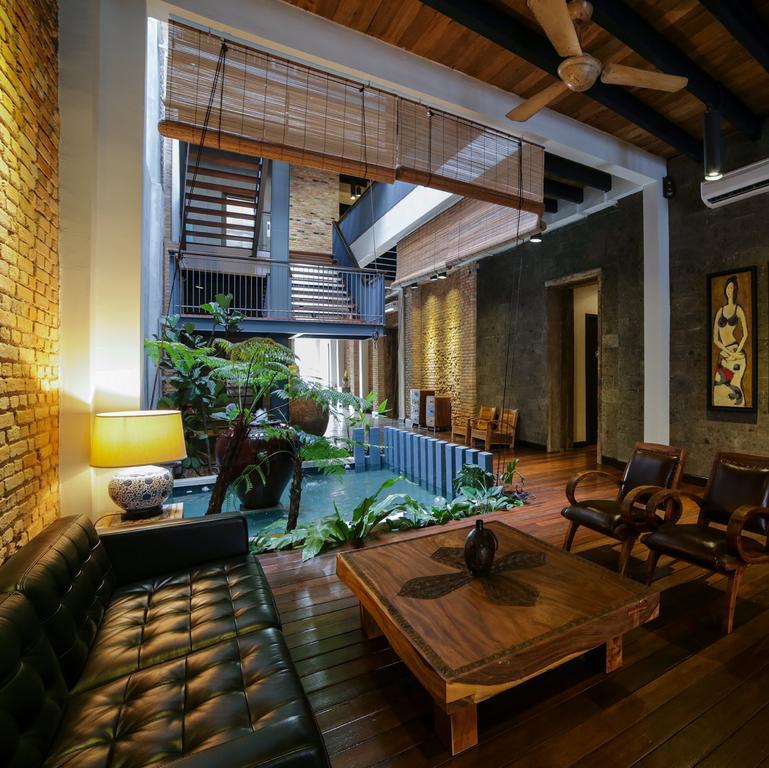 1825 Gallery Malacca